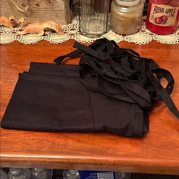 Black Kitchen Apron set of three. - Picture 2 of 8